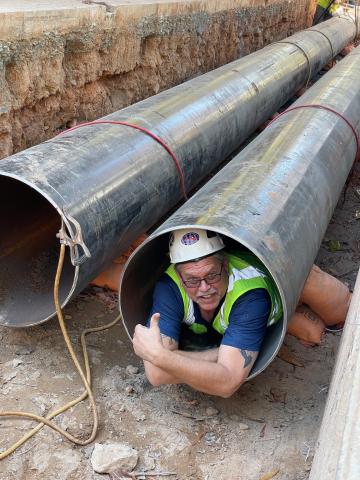 will_in_pipe.jpg will_in_pipe.jpg
